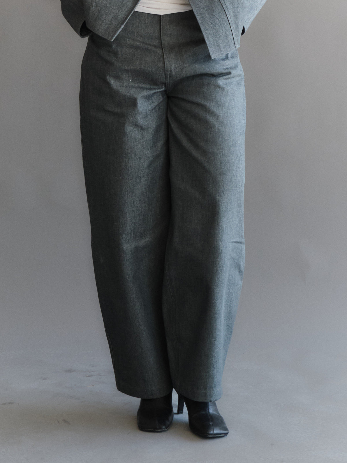 denim pants
